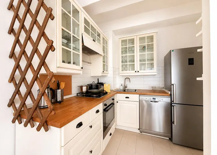 Marco Polo Apartment